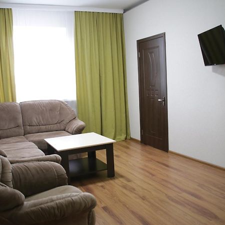 City Hotel Ustʼ-Kamenogorsk エクステリア 写真