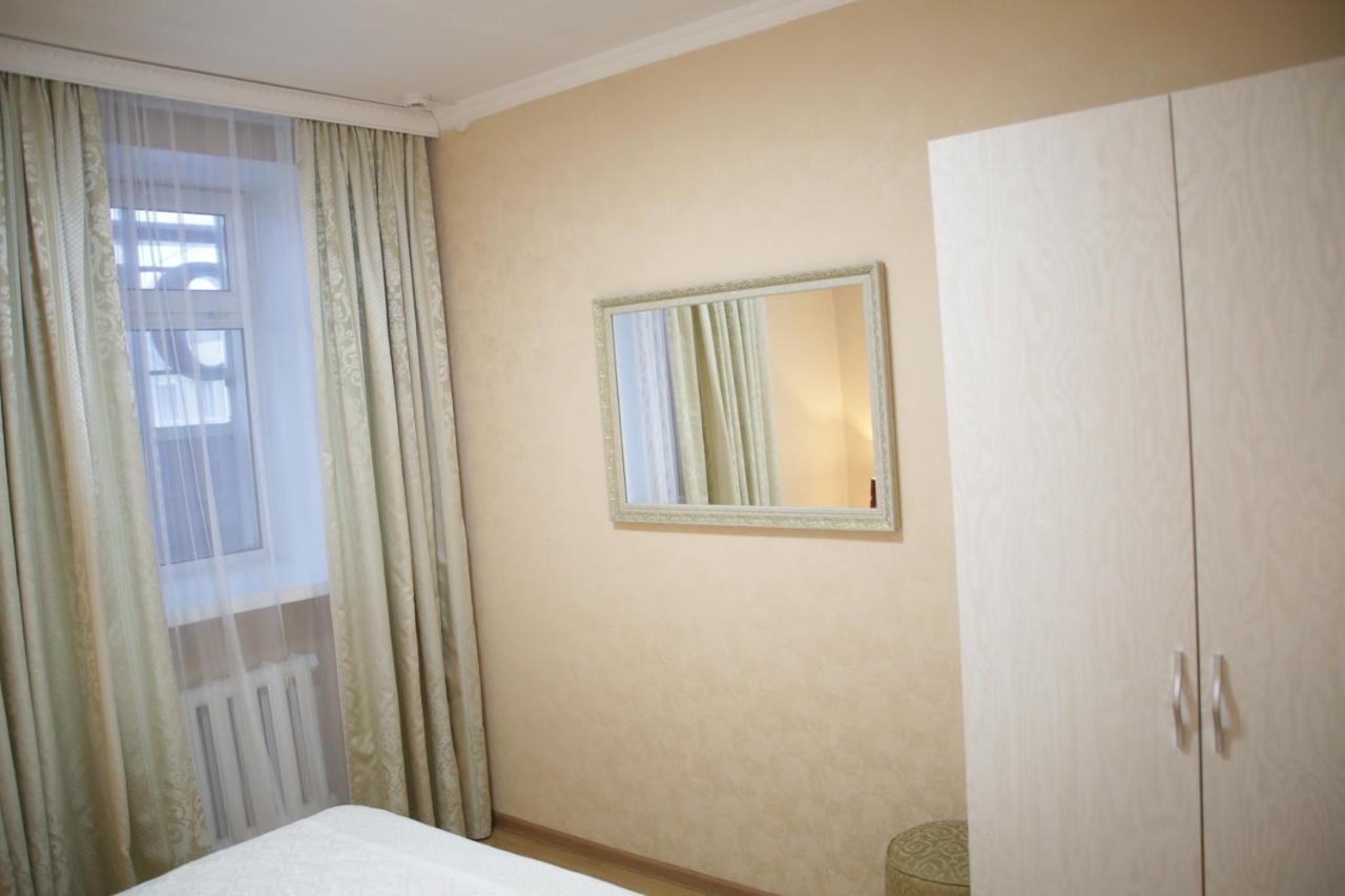 City Hotel Ustʼ-Kamenogorsk エクステリア 写真
